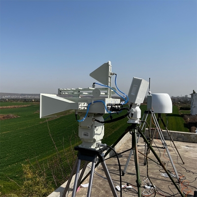 رادار التحذير منخفض الارتفاع LT-Ku06 + LT-UDA Series UAV Positioning Countermeasures Integration Equipment (اختياري)